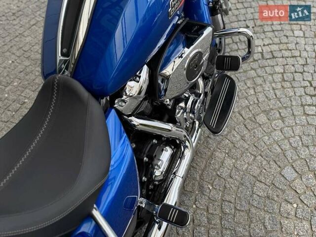 Синій Харлей-Девідсон Роад Глайд, об'ємом двигуна 1.92 л та пробігом 7 тис. км за 34803 $, фото 22 на Automoto.ua