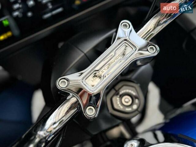 Синій Харлей-Девідсон Роад Глайд, об'ємом двигуна 1.92 л та пробігом 7 тис. км за 34803 $, фото 14 на Automoto.ua