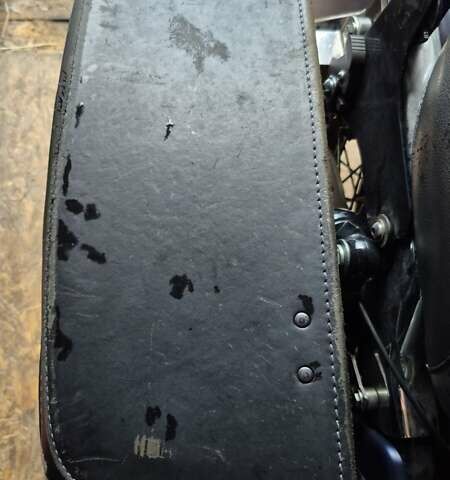 Фиолетовый Харлей-Дэвидсон Роад Кинг, объемом двигателя 1.4 л и пробегом 150 тыс. км за 9800 $, фото 2 на Automoto.ua