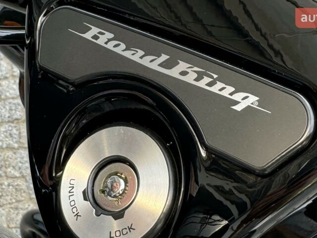 Харлей-Дэвидсон Роад Кинг, объемом двигателя 1.87 л и пробегом 0 тыс. км за 31415 $, фото 4 на Automoto.ua