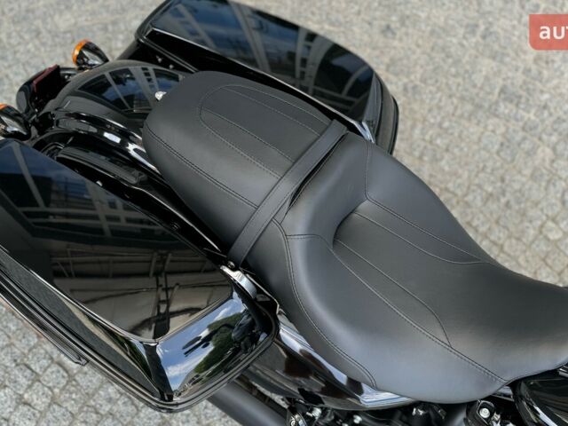 Харлей-Девідсон Роад Кінг, об'ємом двигуна 1.87 л та пробігом 0 тис. км за 31415 $, фото 13 на Automoto.ua