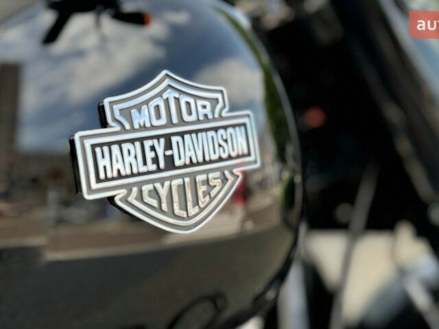 Харлей-Девідсон Роад Кінг, об'ємом двигуна 1.87 л та пробігом 0 тис. км за 31415 $, фото 2 на Automoto.ua