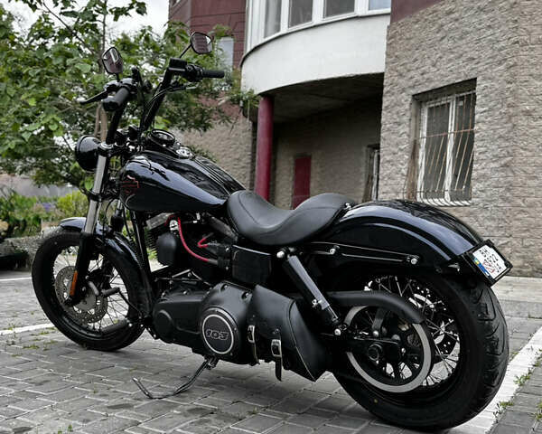 Синий Харлей-Дэвидсон Стрит Боб, объемом двигателя 1.69 л и пробегом 15 тыс. км за 11200 $, фото 1 на Automoto.ua