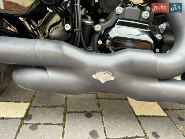 Черный Харлей-Дэвидсон Стрит Глиде, объемом двигателя 1.8 л и пробегом 91 тыс. км за 19500 $, фото 4 на Automoto.ua