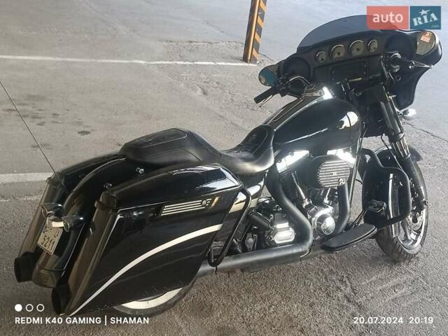 Черный Харлей-Дэвидсон Стрит Глиде, объемом двигателя 1.7 л и пробегом 25 тыс. км за 16750 $, фото 15 на Automoto.ua