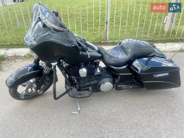 Черный Харлей-Дэвидсон Стрит Глиде, объемом двигателя 1.7 л и пробегом 25 тыс. км за 16750 $, фото 6 на Automoto.ua