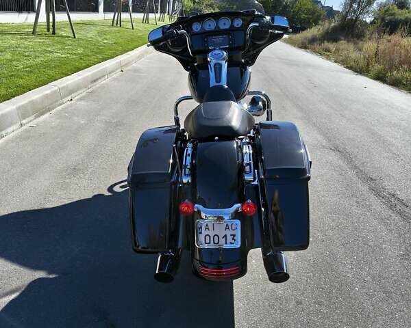 Черный Харлей-Дэвидсон Стрит Глиде, объемом двигателя 1.8 л и пробегом 67 тыс. км за 15500 $, фото 9 на Automoto.ua