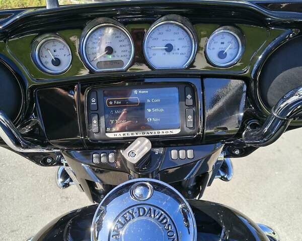 Черный Харлей-Дэвидсон Стрит Глиде, объемом двигателя 1.8 л и пробегом 67 тыс. км за 15500 $, фото 1 на Automoto.ua