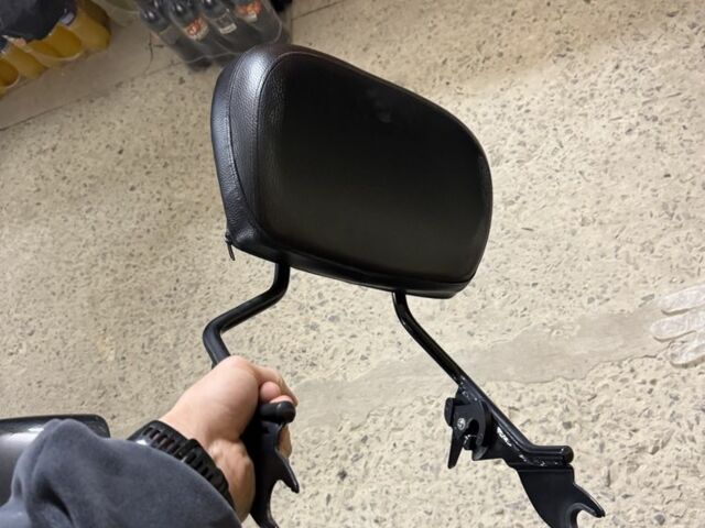 Харлей-Дэвидсон Стрит Глиде, объемом двигателя 1.7 л и пробегом 0 тыс. км за 15000 $, фото 4 на Automoto.ua