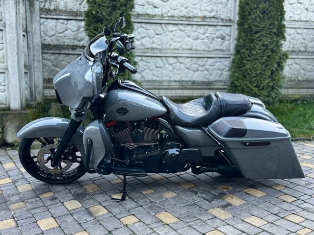 Харлей-Дэвидсон Стрит Глиде, объемом двигателя 1.7 л и пробегом 0 тыс. км за 16000 $, фото 1 на Automoto.ua