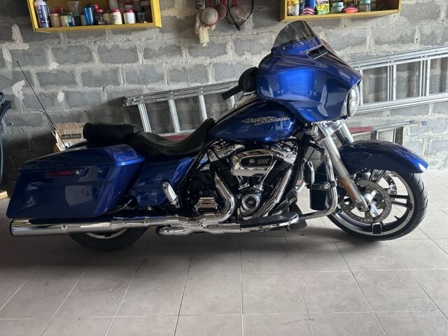Харлей-Девідсон Стріт Глідє, об'ємом двигуна 1.75 л та пробігом 0 тис. км за 14500 $, фото 10 на Automoto.ua