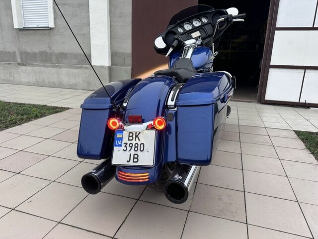 Харлей-Девідсон Стріт Глідє, об'ємом двигуна 1.75 л та пробігом 0 тис. км за 14500 $, фото 3 на Automoto.ua