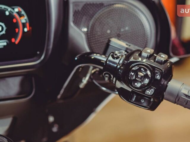 Харлей-Девідсон Стріт Глідє, об'ємом двигуна 1.92 л та пробігом 0 тис. км за 39937 $, фото 3 на Automoto.ua