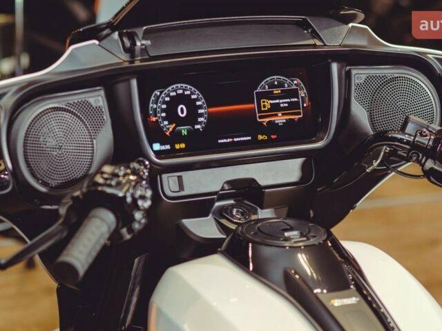 Харлей-Дэвидсон Стрит Глиде, объемом двигателя 1.92 л и пробегом 0 тыс. км за 39561 $, фото 3 на Automoto.ua