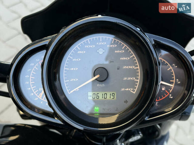 Черный Харлей-Дэвидсон В-Род, объемом двигателя 1.3 л и пробегом 61 тыс. км за 13700 $, фото 14 на Automoto.ua