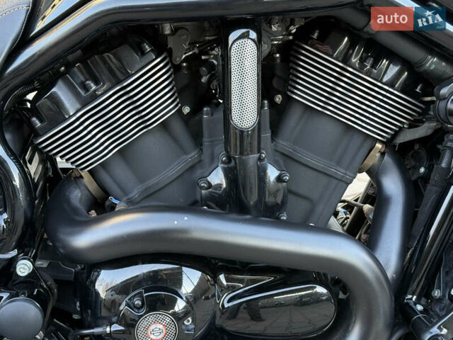 Черный Харлей-Дэвидсон В-Род, объемом двигателя 1.3 л и пробегом 61 тыс. км за 13700 $, фото 22 на Automoto.ua