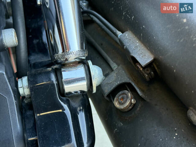 Черный Харлей-Дэвидсон В-Род, объемом двигателя 1.3 л и пробегом 61 тыс. км за 13700 $, фото 19 на Automoto.ua