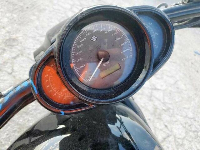 Харлей-Девідсон VRSCDX, об'ємом двигуна 0 л та пробігом 0 тис. км за 3000 $, фото 6 на Automoto.ua