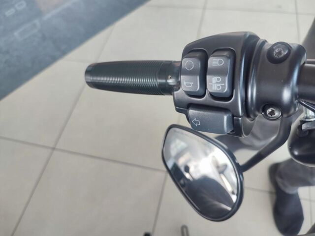 Черный Харлей-Дэвидсон XЛ, объемом двигателя 0.8 л и пробегом 3 тыс. км за 8490 $, фото 12 на Automoto.ua