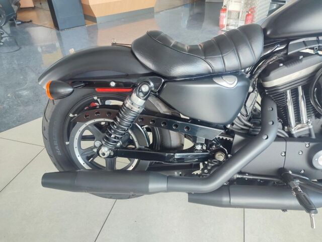 Черный Харлей-Дэвидсон XЛ, объемом двигателя 0.8 л и пробегом 3 тыс. км за 8490 $, фото 10 на Automoto.ua