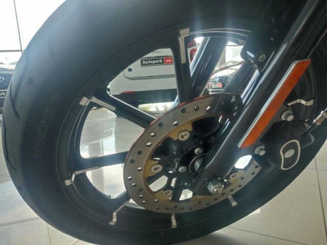 Черный Харлей-Дэвидсон XЛ, объемом двигателя 0.8 л и пробегом 3 тыс. км за 8490 $, фото 15 на Automoto.ua