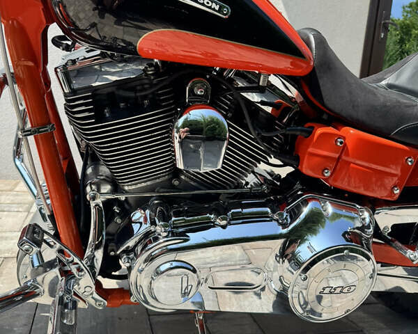 Харлей-Дэвидсон CVO, объемом двигателя 1.8 л и пробегом 4 тыс. км за 16500 $, фото 9 на Automoto.ua