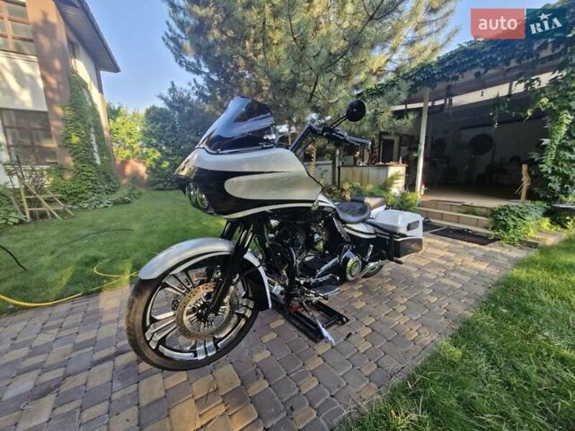 Харлей-Дэвидсон CVO Road Glide, объемом двигателя 1.8 л и пробегом 18 тыс. км за 16500 $, фото 15 на Automoto.ua