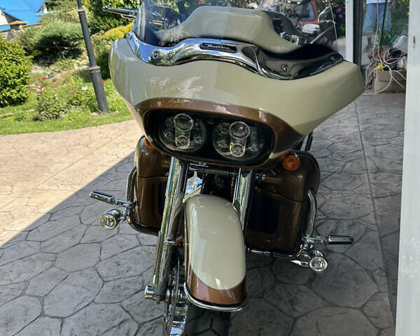Харлей-Дэвидсон CVO Road Glide, объемом двигателя 1.8 л и пробегом 17 тыс. км за 37000 $, фото 12 на Automoto.ua
