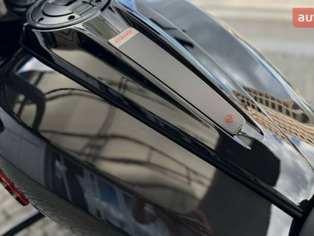 Харлей-Дэвидсон CVO Road Glide 2025 в Киеве на Automoto.ua Харлей-Дэвидсон CVO Road Glide, объемом двигателя 1.98 л и пробегом 0 тыс. км за 61872 $, фото 25 на Automoto.ua