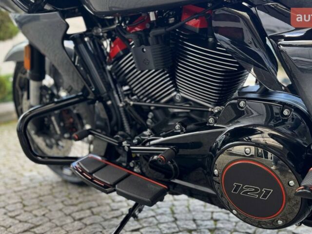 Харлей-Дэвидсон CVO Road Glide, объемом двигателя 1.98 л и пробегом 0 тыс. км за 61678 $, фото 19 на Automoto.ua