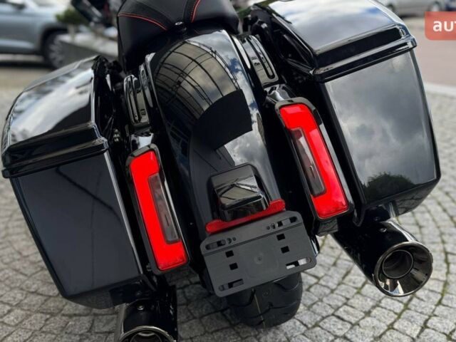 Харлей-Дэвидсон CVO Road Glide, объемом двигателя 1.98 л и пробегом 0 тыс. км за 61678 $, фото 5 на Automoto.ua