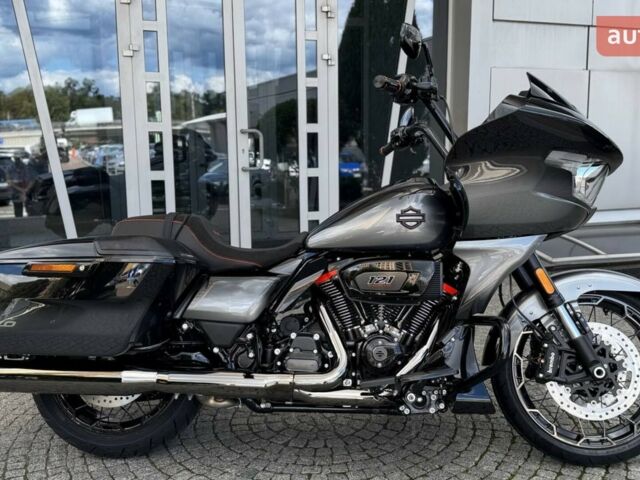 Харлей-Дэвидсон CVO Road Glide, объемом двигателя 1.98 л и пробегом 0 тыс. км за 61678 $, фото 1 на Automoto.ua