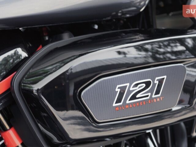 купити нове авто Харлей-Девідсон CVO Road Glide 2025 року від офіційного дилера Не вказано Харлей-Девідсон фото