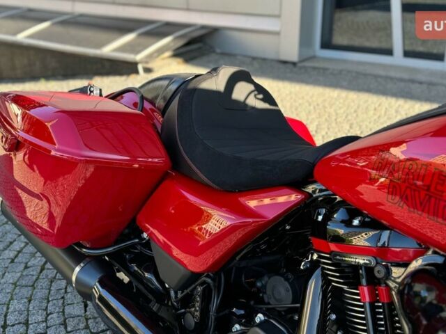 Харлей-Дэвидсон CVO Road Glide ST, объемом двигателя 1.98 л и пробегом 0 тыс. км за 62795 $, фото 13 на Automoto.ua