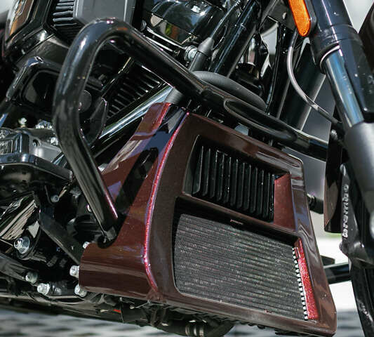 Коричневый Харлей-Дэвидсон CVO Street Glide, объемом двигателя 1.97 л и пробегом 1 тыс. км за 40000 $, фото 45 на Automoto.ua
