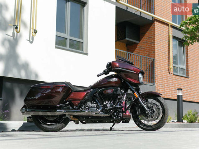 Коричневый Харлей-Дэвидсон CVO Street Glide, объемом двигателя 1.97 л и пробегом 1 тыс. км за 40000 $, фото 8 на Automoto.ua
