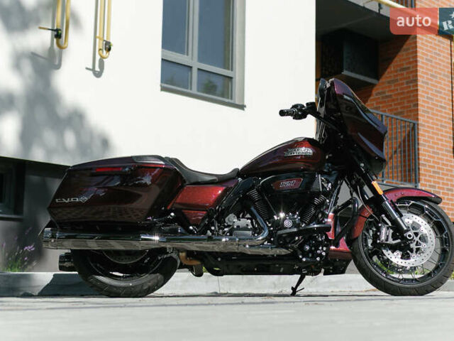 Коричневый Харлей-Дэвидсон CVO Street Glide, объемом двигателя 1.97 л и пробегом 1 тыс. км за 40000 $, фото 6 на Automoto.ua