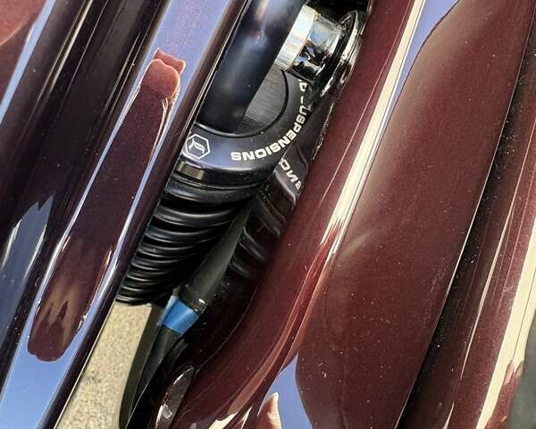 Красный Харлей-Дэвидсон CVO Street Glide, объемом двигателя 2.2 л и пробегом 18 тыс. км за 30400 $, фото 4 на Automoto.ua