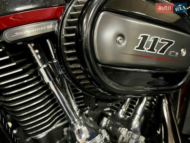 Харлей-Дэвидсон CVO Street Glide, объемом двигателя 1.9 л и пробегом 9 тыс. км за 35000 $, фото 12 на Automoto.ua