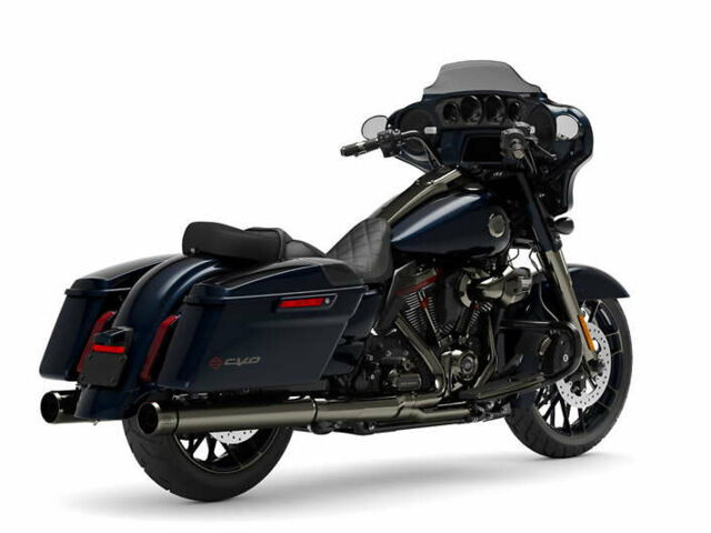 Харлей-Дэвидсон CVO Street Glide, объемом двигателя 0 л и пробегом 21 тыс. км за 41000 $, фото 1 на Automoto.ua