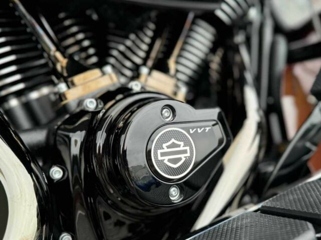 Харлей-Дэвидсон CVO Street Glide, объемом двигателя 1.98 л и пробегом 0 тыс. км за 59931 $, фото 12 на Automoto.ua
