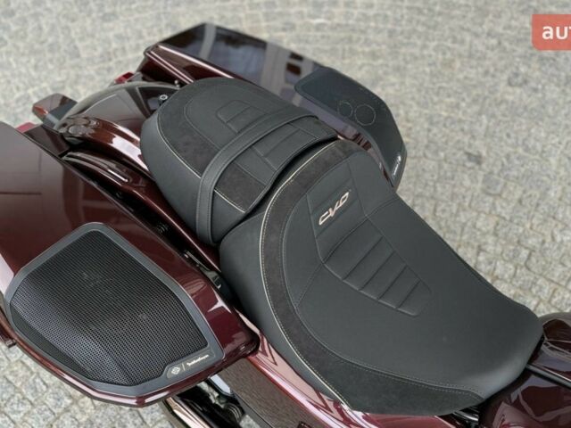 Харлей-Дэвидсон CVO Street Glide, объемом двигателя 1.92 л и пробегом 0 тыс. км за 57899 $, фото 12 на Automoto.ua