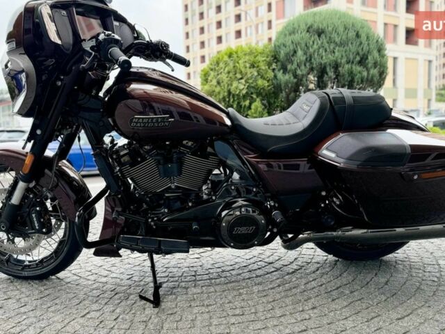 Харлей-Дэвидсон CVO Street Glide, объемом двигателя 1.92 л и пробегом 0 тыс. км за 57899 $, фото 16 на Automoto.ua