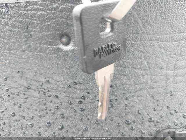 Харлей-Дэвидсон Другая, объемом двигателя 0.88 л и пробегом 0 тыс. км за 1500 $, фото 11 на Automoto.ua