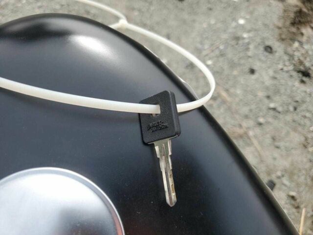 Харлей-Дэвидсон Другая, объемом двигателя 0.88 л и пробегом 0 тыс. км за 1800 $, фото 7 на Automoto.ua