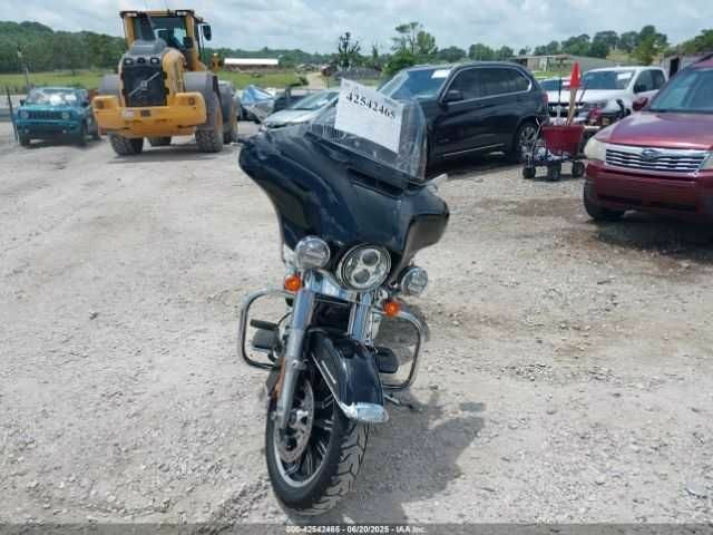 Харлей-Дэвидсон Другая, объемом двигателя 1.87 л и пробегом 0 тыс. км за 2400 $, фото 4 на Automoto.ua