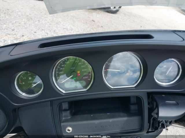 Харлей-Дэвидсон Другая, объемом двигателя 1.87 л и пробегом 0 тыс. км за 2400 $, фото 6 на Automoto.ua