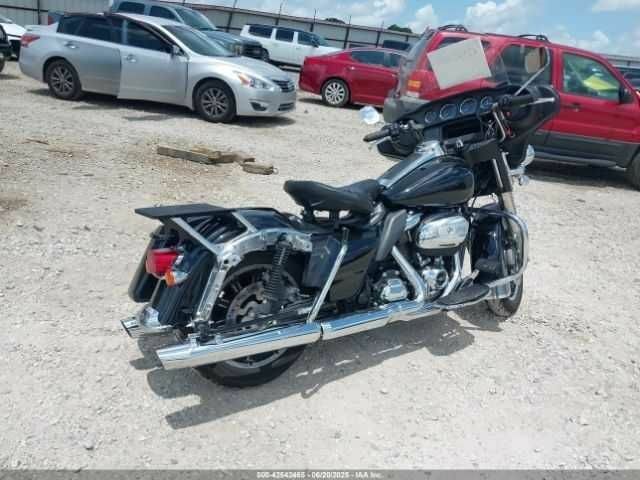 Харлей-Дэвидсон Другая, объемом двигателя 1.87 л и пробегом 0 тыс. км за 2400 $, фото 3 на Automoto.ua