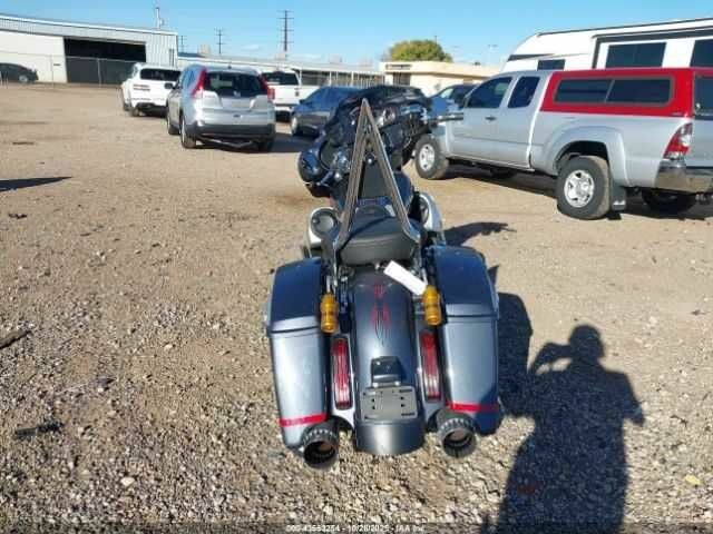 Харлей-Дэвидсон Другая, объемом двигателя 0 л и пробегом 0 тыс. км за 6000 $, фото 5 на Automoto.ua