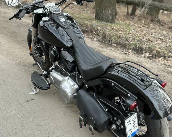 Черный Харлей-Дэвидсон Dyna Softail, объемом двигателя 1.7 л и пробегом 10 тыс. км за 13300 $, фото 4 на Automoto.ua